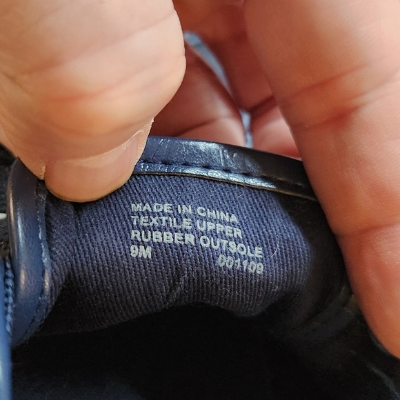 M Kors size 9 logo print navy sneakers - Picture 5 of 5